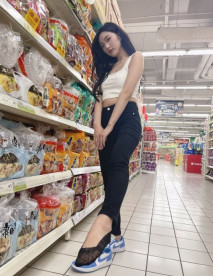 高顏值，好身材，極品漢服模特【煥兒】福利全集，各種淫蕩露出拍攝，被金主調教啪啪內射