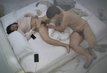 流出酒店偷拍 大學生情侶 粉嫩甜妹遇上菜雞男友內射一場後捅穴對著打飛機