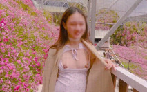 網紅健身博主【MoriyaExhibit】喜歡真空裝戶外露出 打了碼也難掩燦爛的笑容