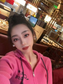 2024年，沈陽舞蹈學院老師，背著男友出軌曝光，做愛瘋狂，顏值高大美女