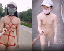 美女喜歡解放自我