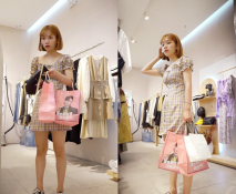 YC商場抄底 格子裙短髮小妞 蕾絲粉窄內兩側露出的毛毛連起來了