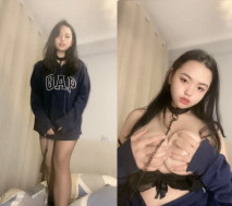 【我還是個處】觀眾不信要看逼，甜美嬰兒肥美女，肉感身材大肥臀，掰穴特寫淫語騷話不斷