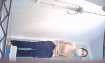 邪惡的房東暗藏攝像頭偷拍兩位美女租客下班回來洗澡洗鮑魚