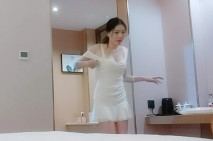 【秦少會所探花】偷拍 真實攻略 會所女技師打飛機