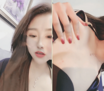 情趣制服新人美女！應觀眾要求秀一波！揉搓騷穴特寫，跳蛋塞入開大檔，流出淫水，叫起來太騷了