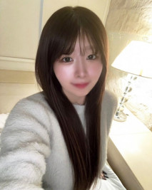 [無修正] 我被一個充滿甜蜜費洛蒙的女孩迷住了，中出性愛體驗，這太刺激了!