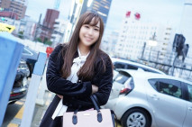 【無修正】即尺面試♥遇到性癖好天然女大學生，3分鐘內口交和無套中出