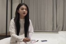 探花【成昆】今天約了個東北妹子比較能吹牛 探討了一下他們行業內的亂 放黃片給我看著邊看邊幹她時間長了給我腿都幹軟了