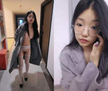 2025年11月最新，住在公寓的一對大學生情侶，【洛洛】，大白天在樓上樓下玩露出，完美露臉，這種心跳的感覺