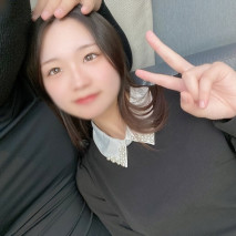 高挑美腿苗條！透明感的和風雪醬，對男人幾乎沒有什麼經驗，幾乎沒有使用過的小穴被我弄髒了