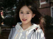 兄妹亂倫 久別重逢的表妹剛到家表哥立馬帶她去酒店試用網購的催情劑幹到表妹受不了