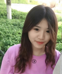 和小女友啪啪自拍