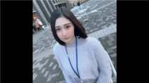 首次攝影・露臉！！ 在貿易公司工作的美胸美臀職業OL，用美麗的眼睛勾引男人，與性感的外表相反，她展示著下流的身材，2次連續生中出！！