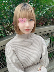 和有名的模特毫無保留地享受了中出幹炮