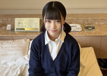 18歲的小玲！讓我進去中出