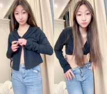 19歲清純美乳學妹【19女娘子】宿舍偷播和閨蜜一起互玩