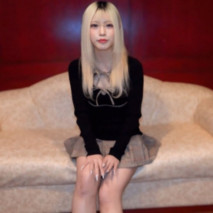 【無】性欲旺盛的女孩⤴「今天我也要讓你高潮迭起！」 不斷受到刺激直到完全精疲力竭…一次又一次達到高潮，全身顫抖，她欣然吞精，大量的顏射，以及連續三次內射。