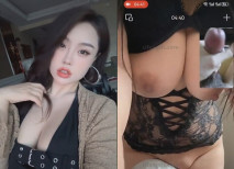 推薦 抖音顏值少婦【蓉蓉baby】巨奶少毛一線天，掰逼給大哥提供飛機價值，看到大哥巨屌當場發情排卵