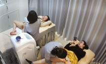 《黑客破解美容院監控》真實記錄多位做陰部護理的極品少婦