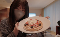 最新火爆香港網紅美少女▌HongKongDoll ▌開年新作 新季裡的某一天 性感黑絲旗袍 嫩鮑吸莖狂射