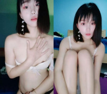 漂亮清純新人妹子性感比基尼熱舞自慰，露出乳頭，脫下內褲露出鮮嫩鮑魚