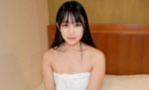 【無】高挑黑髮清秀身材出眾的美女！雖然看起來很老實的氣氛，但身體卻很直接，中出