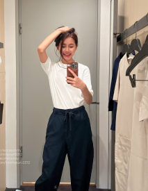 22歲極品網紅【tttyphoonnn】 福利合集，海邊露出，性愛自拍，美輪美奐