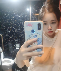 與大奶女友嘿咻