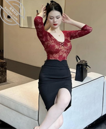 海角社區泡良大神野獸紳士 早泄病愈約炮極品少婦人妻的制服誘惑，巨乳蜜桃臀，被舔到持續高潮