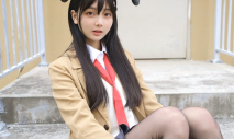 最新12月震撼流出，森蘿財團萬眾矚目女神！微博SS純天然極品治愈系清純美女【赤西夜夜】萬元定製，麻衣學姐戀足露逼誘惑十足