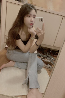 OL小姐姐下班無聊自己玩