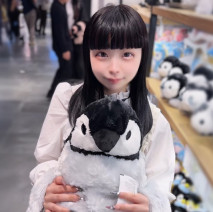 露臉【未公開】身高148cm，壓倒性洛麗塔風的18歲咖啡女孩。看到一根滿是汗水的巨大陰莖，在淫蕩的陰道內進行兩次授精