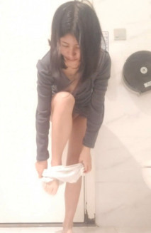 女同事身材真好