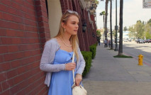 中文字幕 家教很嚴的富家漂亮小妞找機會偷跑出去，找猛男獻上自己極品肉體求操，啪啪美味狠狠沖刺搞穴