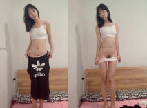 十一月電報收費群最新流出【裸貸逾期】被債主流出幾個妹子的自拍抵押視頻