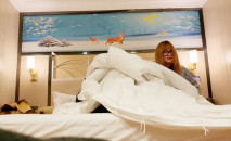 約炮身材非常火爆的眼鏡學妹 好漂亮的饅頭逼