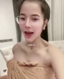 泰妹直播誘惑送餐員， 太刺激了吧