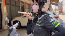 清華大學外文系臀后健身教練「Ellie」 男醫師幫外送妹做健康檢查