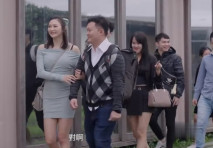 郊游偷情老鐵的明星顏值極品氣質女友操得她表情銷魂呻吟刺激