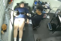 【破解攝像頭】，一邊賺著錢一邊打著炮，男人要選對職業，美女們主動送上門不是夢