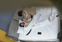 最新流出安防酒店高清偷拍 下午沒課開房尋歡的情侶幹了兩炮