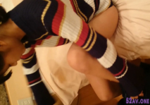 小學妹啪啪自拍流出 無毛嫩穴很害羞不給拍臉