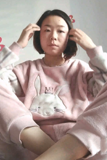 短髮少婦果貸逾期 自摸、掰逼、尿尿、私密視頻被債主流出