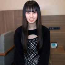 【無】清秀系黑髮美女！烏魯魯的眼睛一直上眼使的口交太可愛了！ 劉海蓬鬆！ 明明這麼可愛卻有點變態