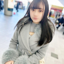 童顏嬌小卻擁有H罩杯巨乳♥治癒的最幸福時間♡令和的爆乳天使理性崩潰認真的種付壓榨！！