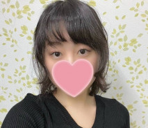 完全素人 19歲首次拍攝 苗條美乳！ 超敏感，陰部非常緊緻。作為無法聯繫她的懲罰，在陰道深處中出出。