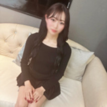 【寶藏級】在某藝人背後跳舞的JD舞者。你能忍受白皙苗條的身體在男人的雞巴上跳舞的扭腰動作嗎？？？