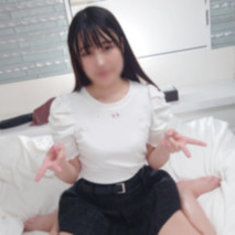 【初次拍攝】想嘗試朋友說的那種刺激的玩意兒。我和一個20歲純情少女，在她敏感的身體裡探索，最後以一場意想不到的爆發收場。我中出她2次。