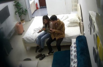 酒店高清偷拍精品 身材高挑的美女大學生很敏感被男朋友親吻耳根摳逼,舔逼,啪啪叫聲誘人